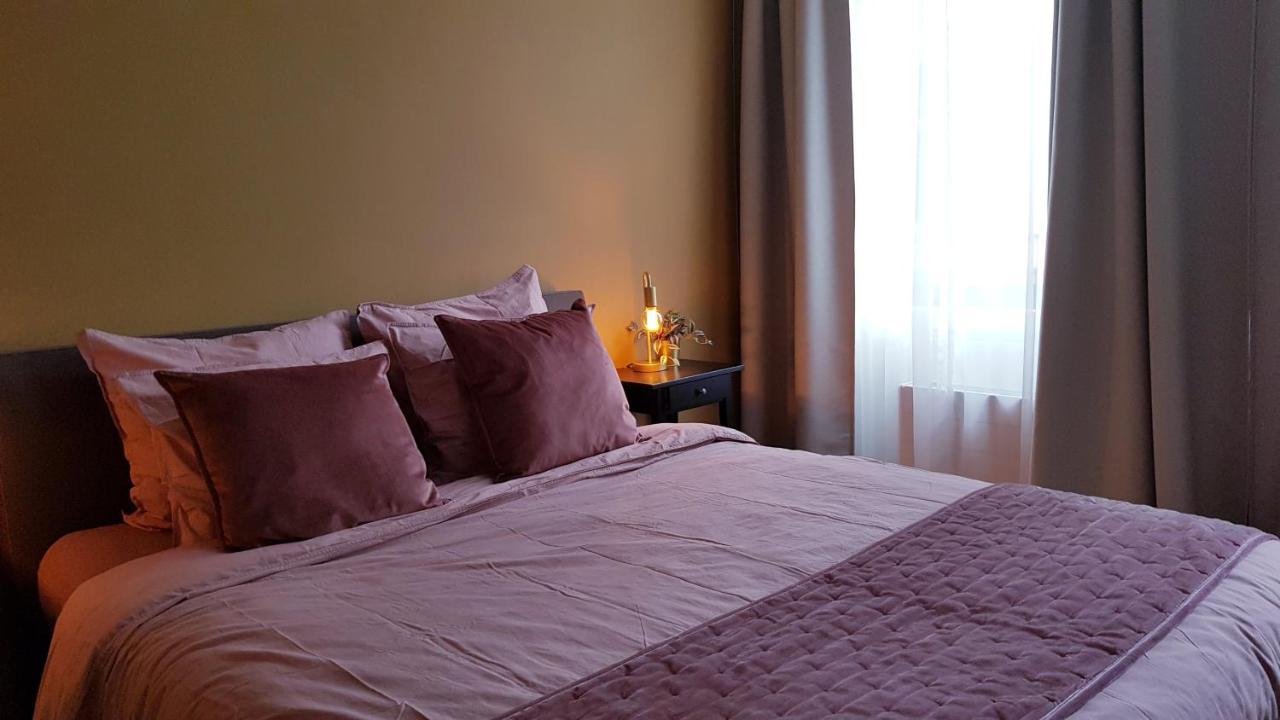 Bnb Antwerpen - Charmant Luaran gambar